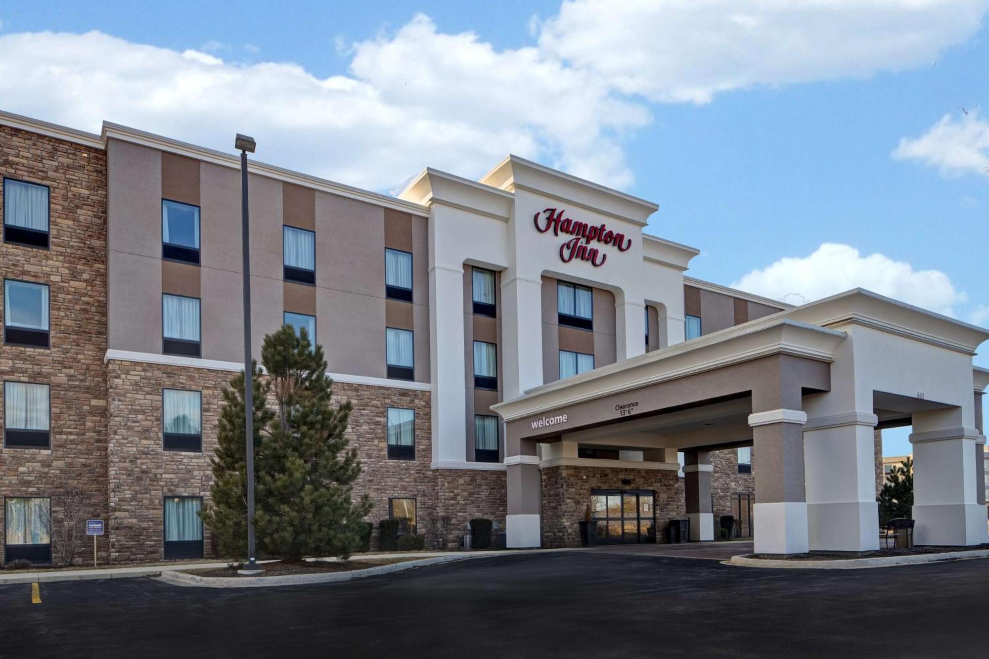 Hampton Inn Dekalb - Near The University Eksteriør bilde